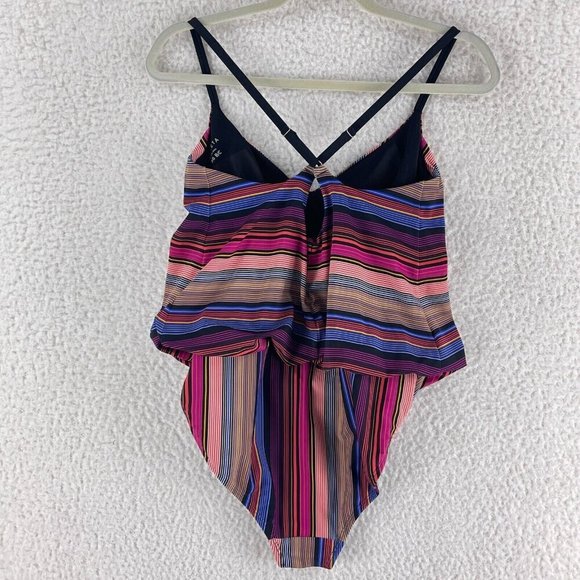 Athleta Capri Stripe Blousy One Piece Swim Bathing Suit Womans Pink Size 36 B/C - Picture 8 of 13